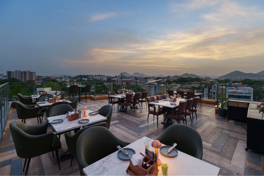 Sunset Dining in Udaipur
