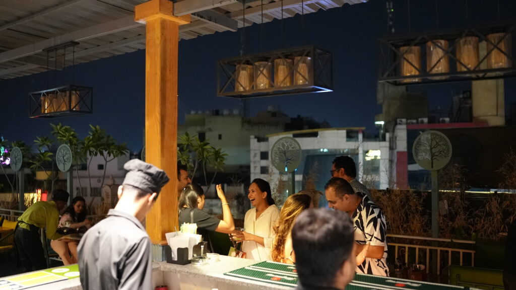 Best Rooftop Restaurants Open Late in Udaipur