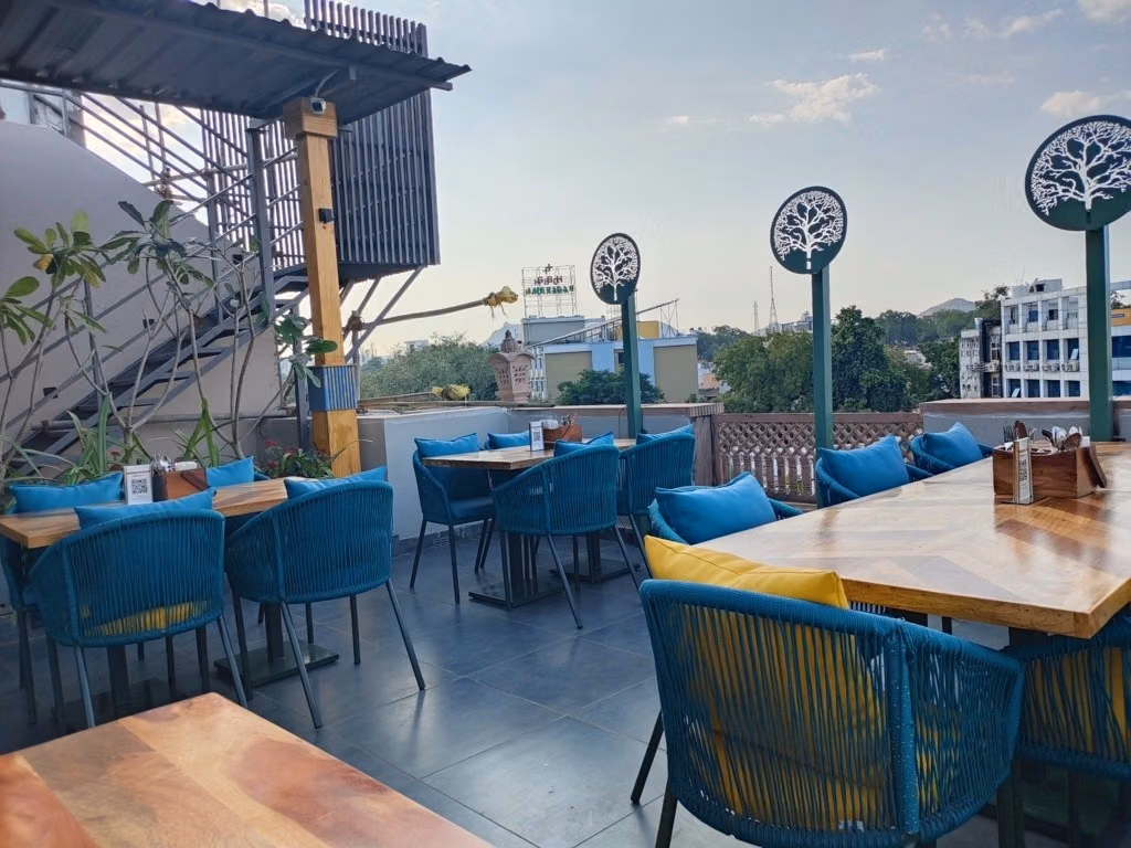Rooftop Dining in Udaipur